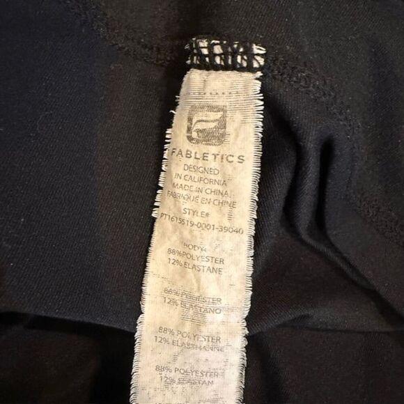 Fabletics Flap Front Open Slit Harem Pants Black Size Medium - Picture 5 of 10